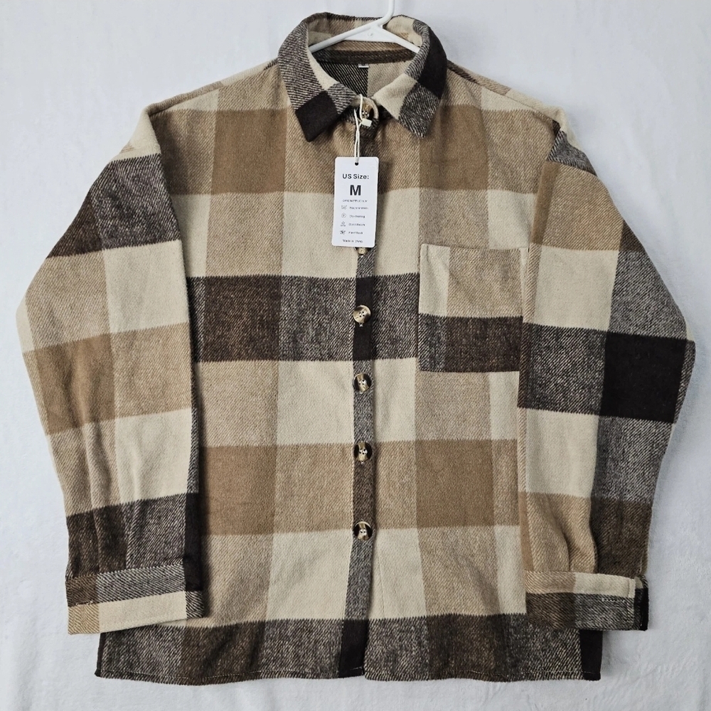 Women's Medium Plaid Flannel Shirt Jacket Shacket NWT Brown Beige Oversized Fall